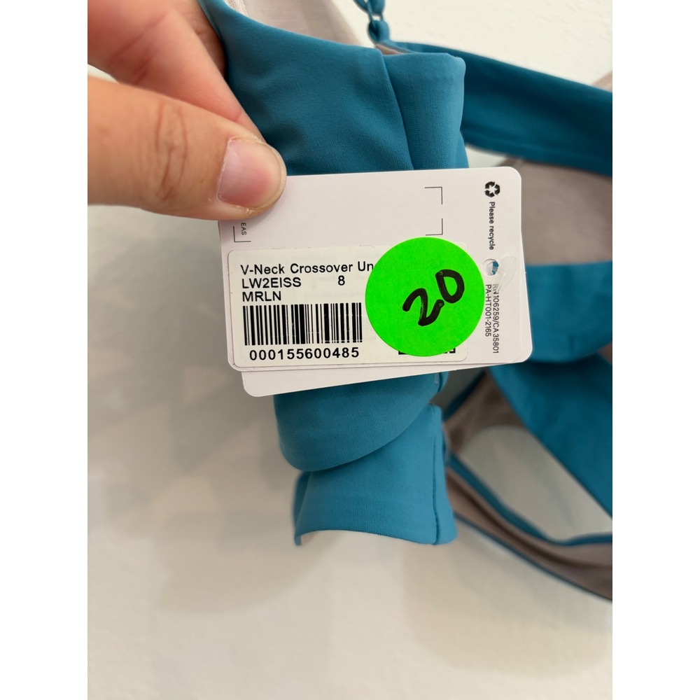 Lululemon V-Neck Crossover Bra Marlin Blue Size 8 NWT - Picture 5 of 5